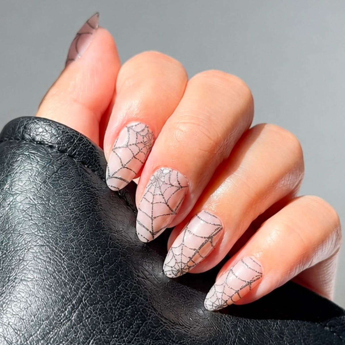 Glamnetic Halloween Press On Nails, Short Almond Glazed, October Nights