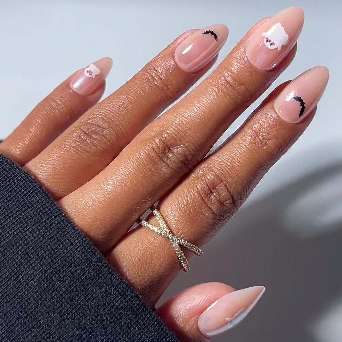 Glamnetic Halloween Press On Nails, Short Almond Glazed, October Nights