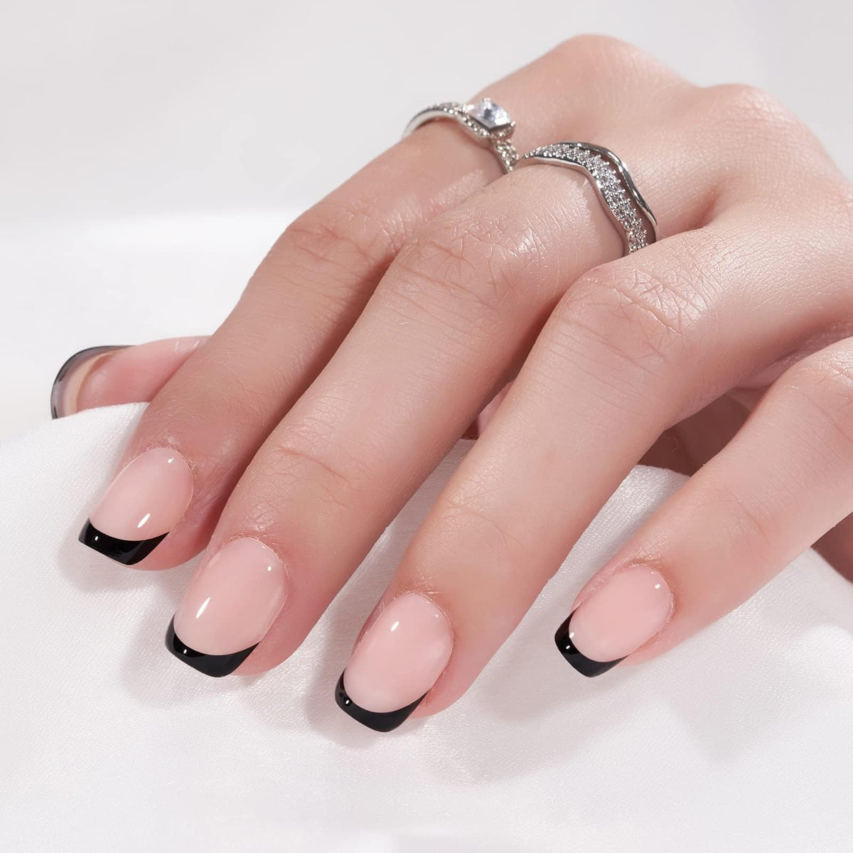 BTArtbox Press On Nails, Short Almond Pink Fake Nails, 32Pcs Full Kit