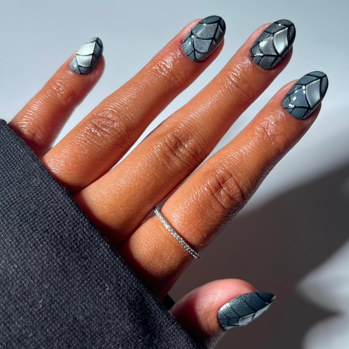 Glamnetic Halloween Press On Nails, Short Almond Glazed, October Nights